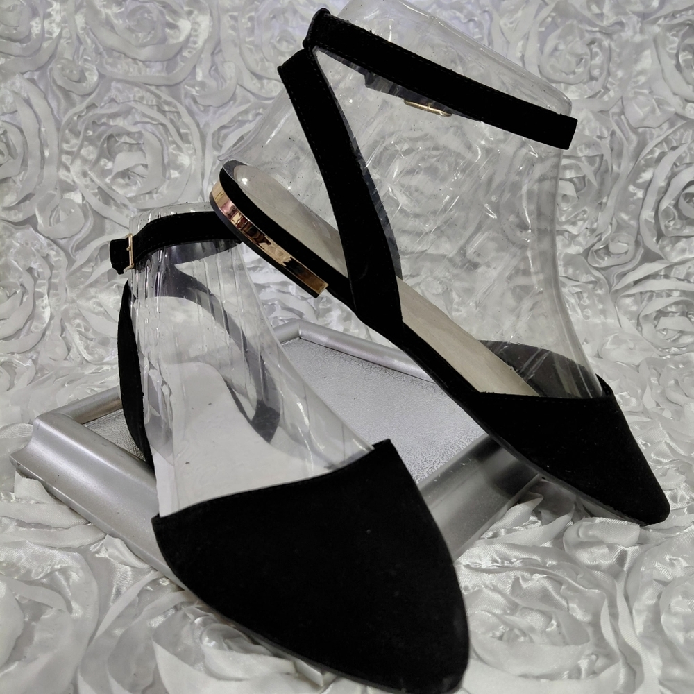 Elegant Black Women's Flats